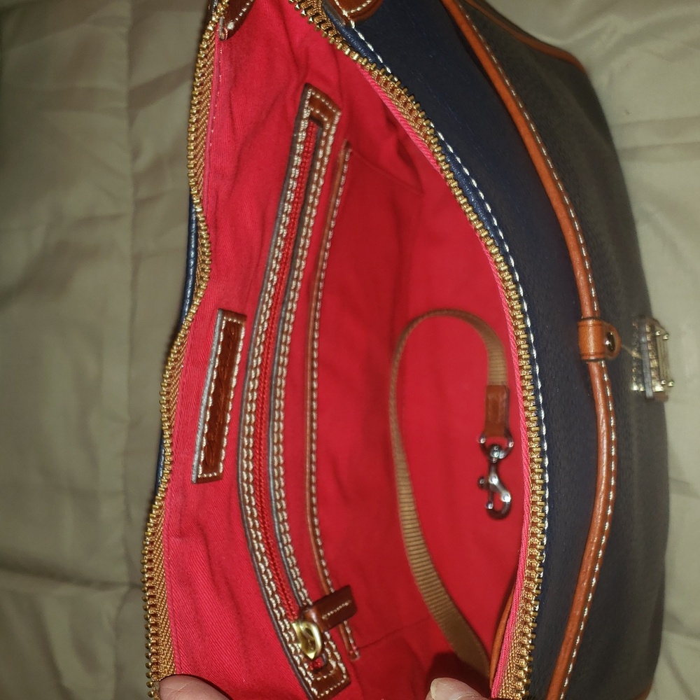 Dooney and Bourke Pebbled Leather Hobo Shoulder Bag Dark Navy Blue - Picture 7 of 9